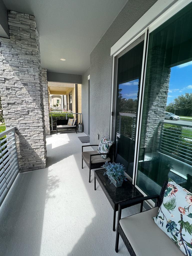 Image 4 of 33 For 7823 Summerlake Groves Street