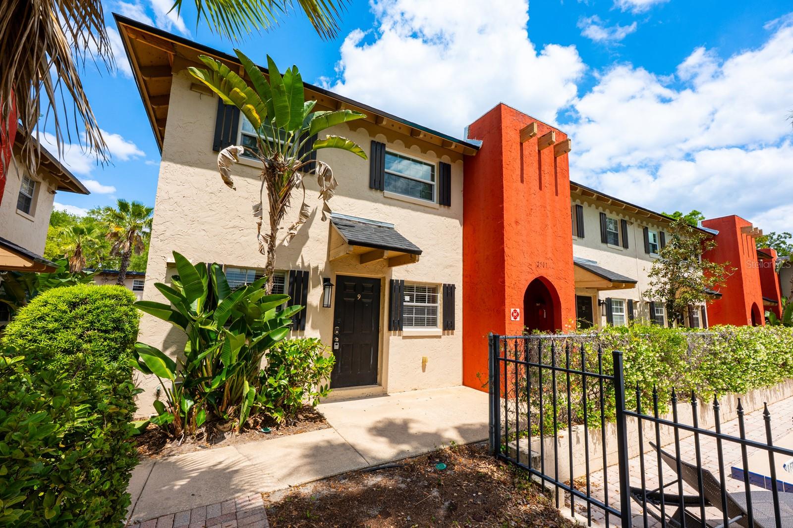 Image 21 of 25 For 2501 Central Boulevard 9