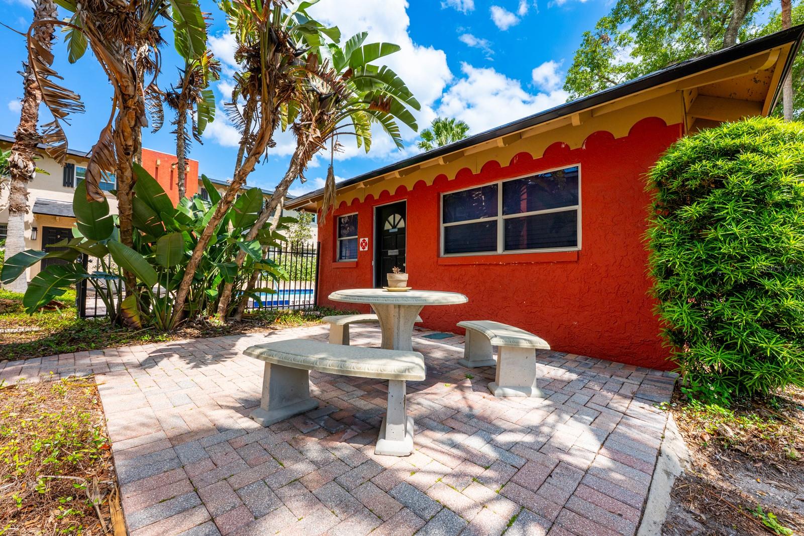 Image 24 of 25 For 2501 Central Boulevard 9