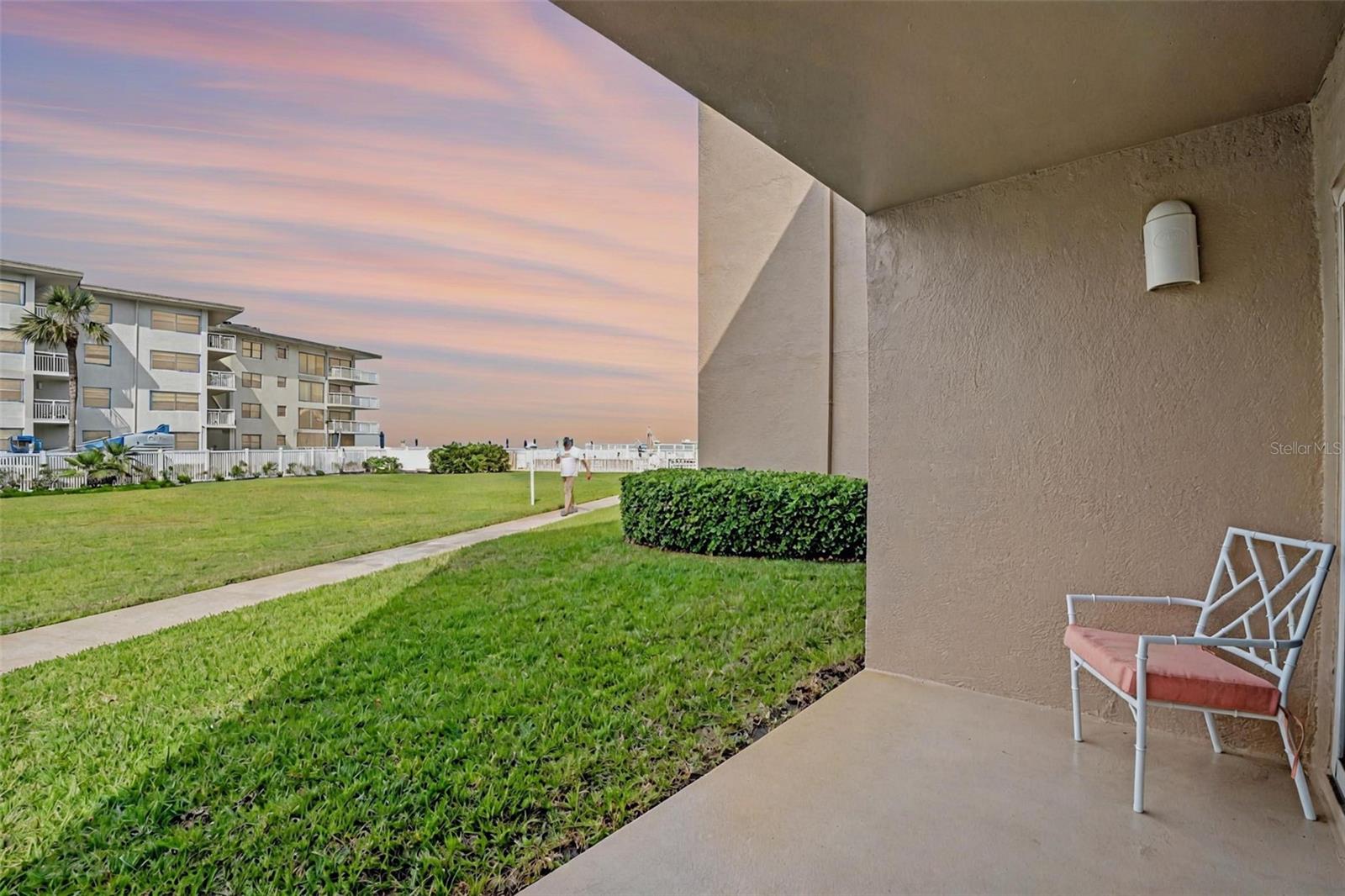Image 2 of 45 For 4821 Saxon Drive B101