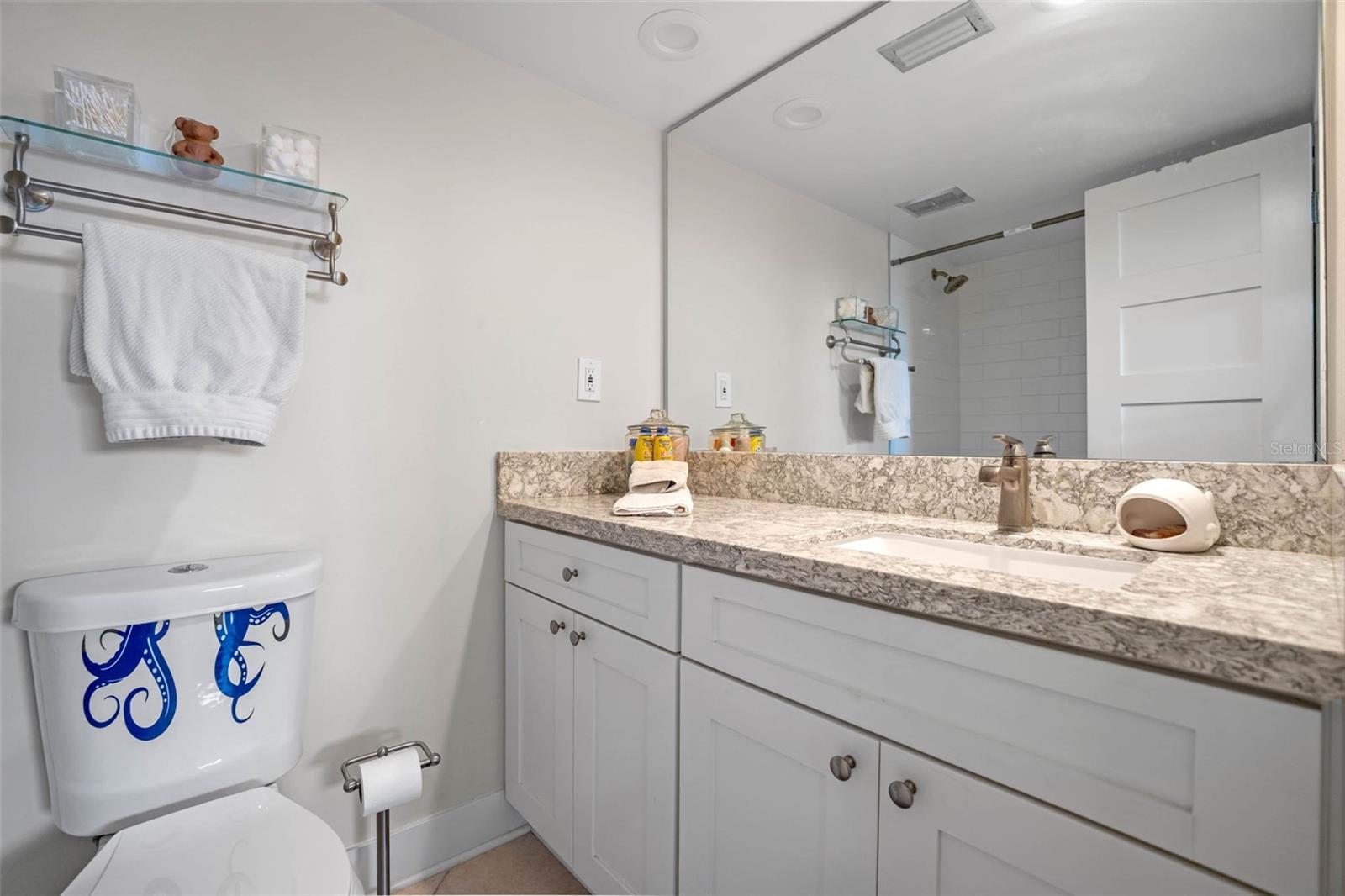 Image 24 of 45 For 4821 Saxon Drive B101