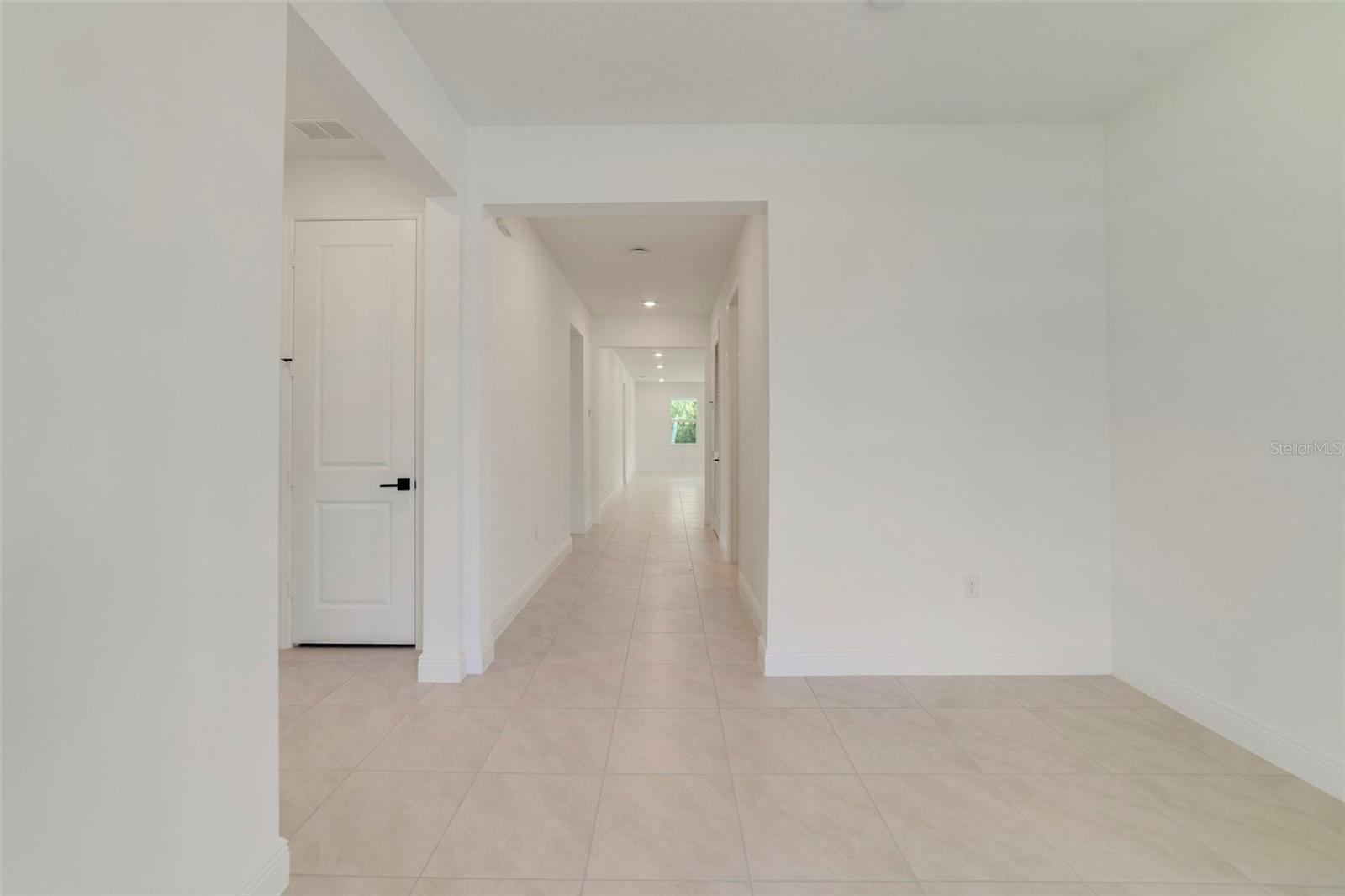 Image 12 of 21 For 3057 Water Clover Court