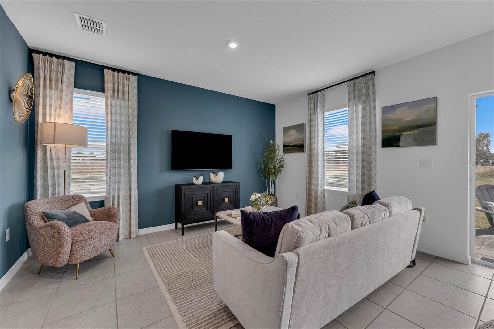 Image 15 of 40 For 1419 Fan Palm Drive