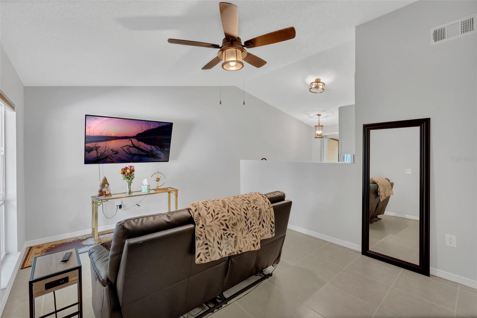 Image 4 of 15 For 1397 Candlewyck Drive