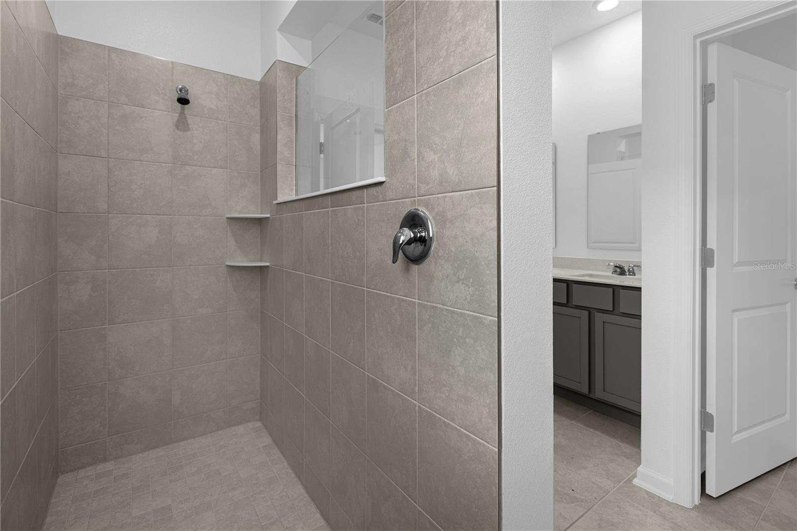 Image 22 of 49 For 1412 Brentwood Drive