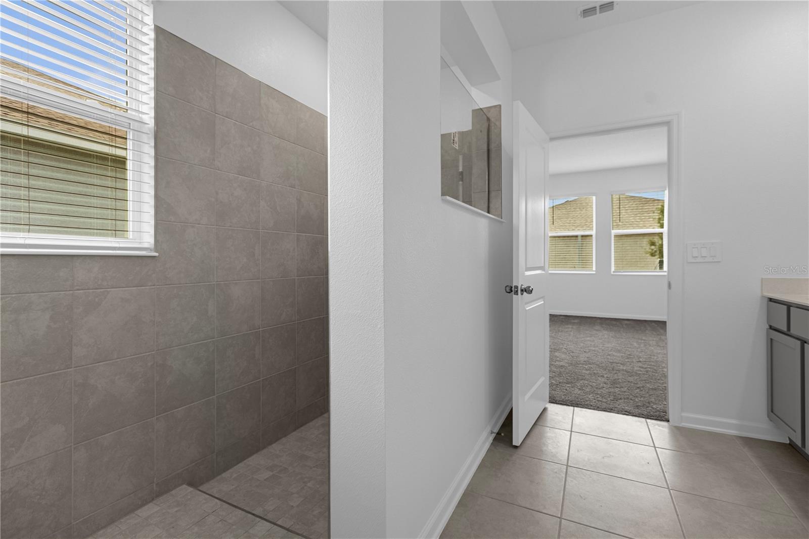 Image 23 of 49 For 1412 Brentwood Drive