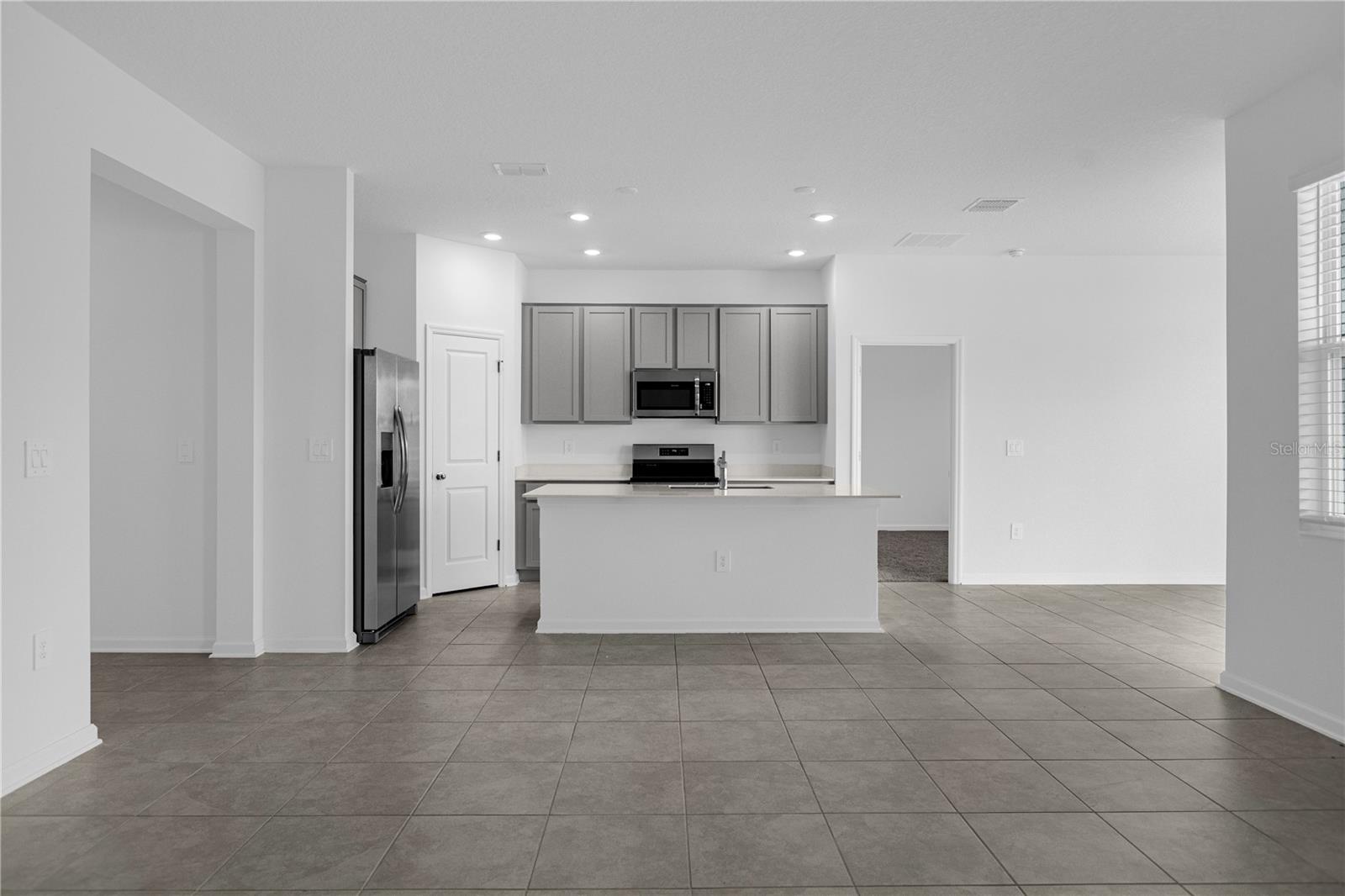 Image 3 of 49 For 1412 Brentwood Drive