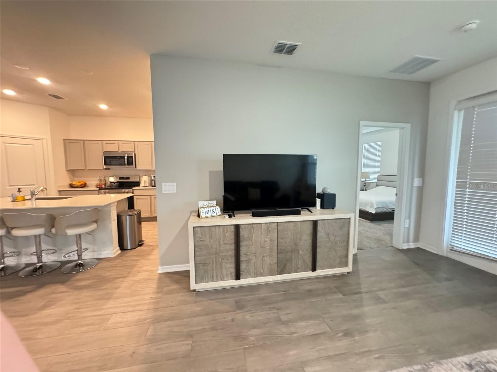 Image 31 of 49 For 1412 Brentwood Drive