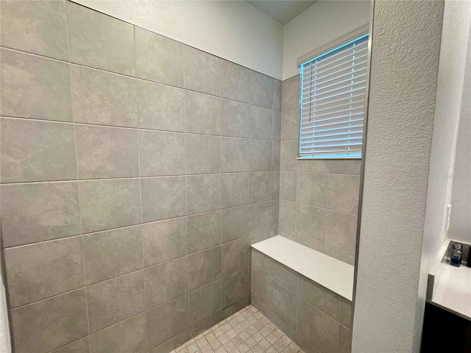Image 38 of 49 For 1412 Brentwood Drive