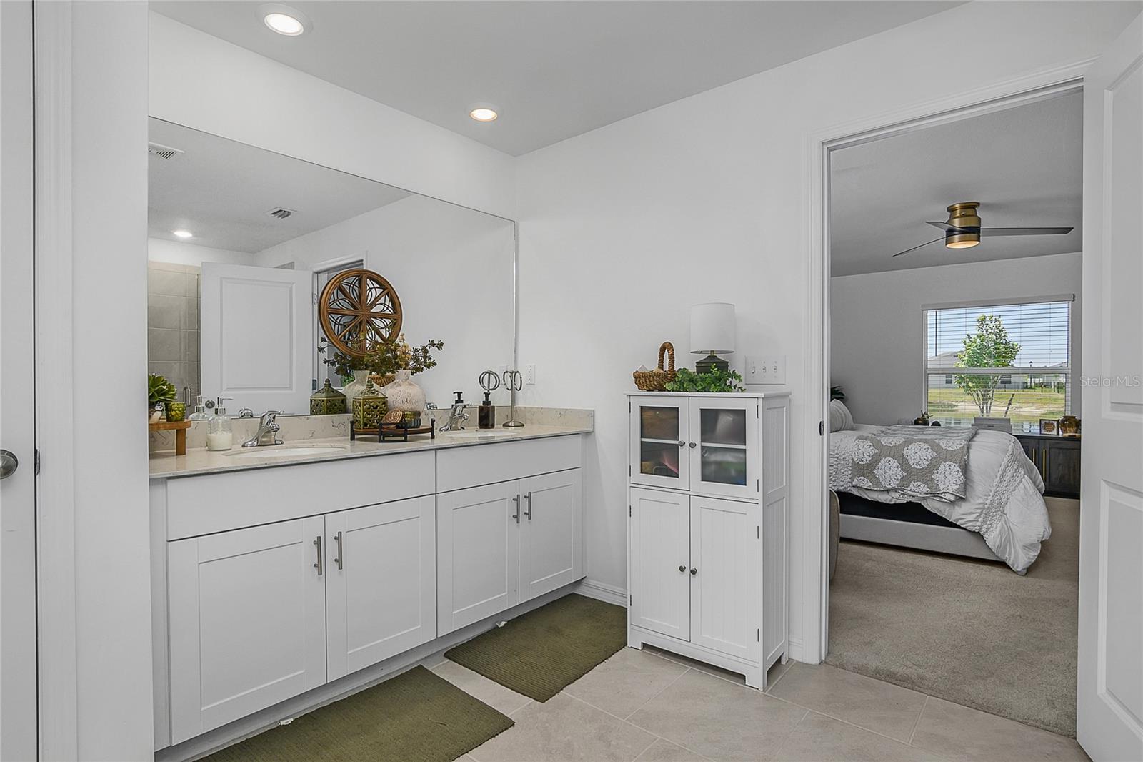 Image 18 of 36 For 4094 San Clemente Court