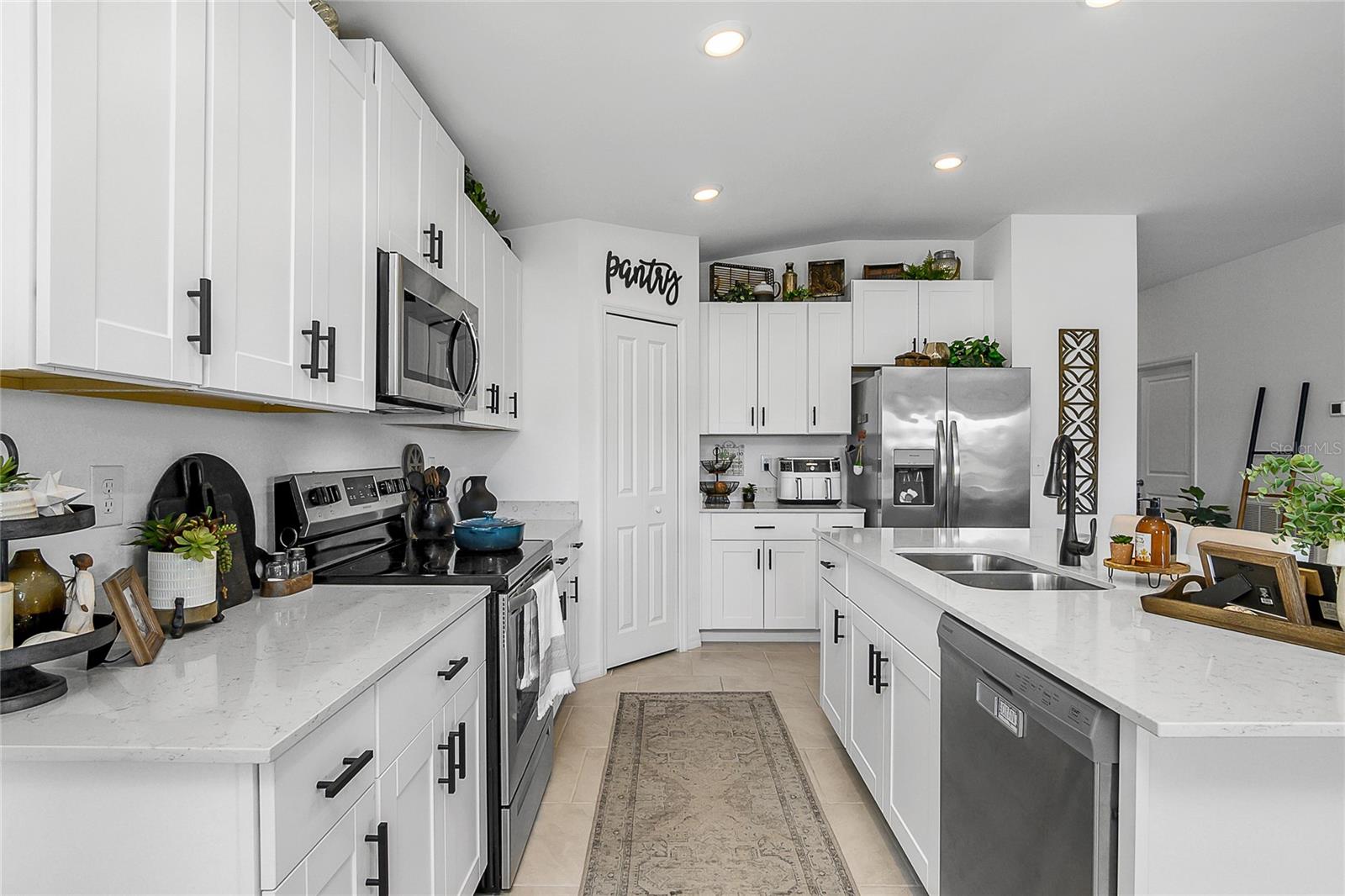 Image 7 of 36 For 4094 San Clemente Court