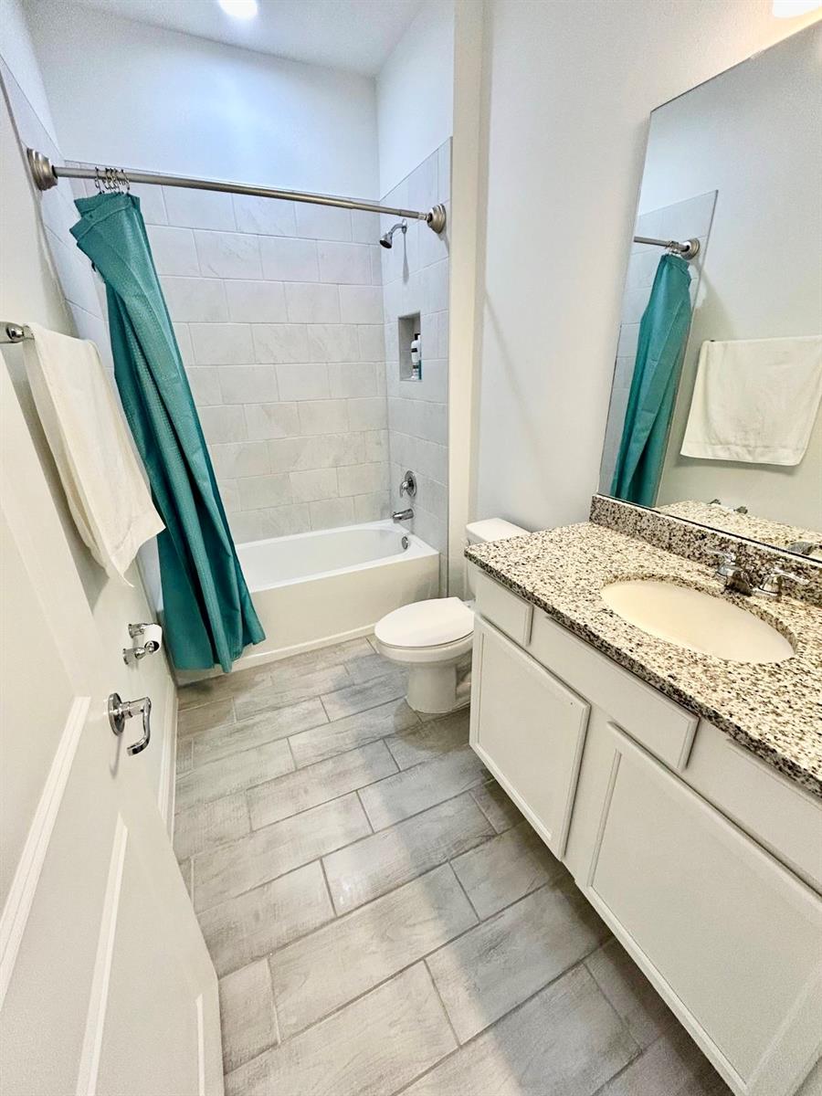 Image 32 of 41 For 2056 Keystone Pass Boulevard