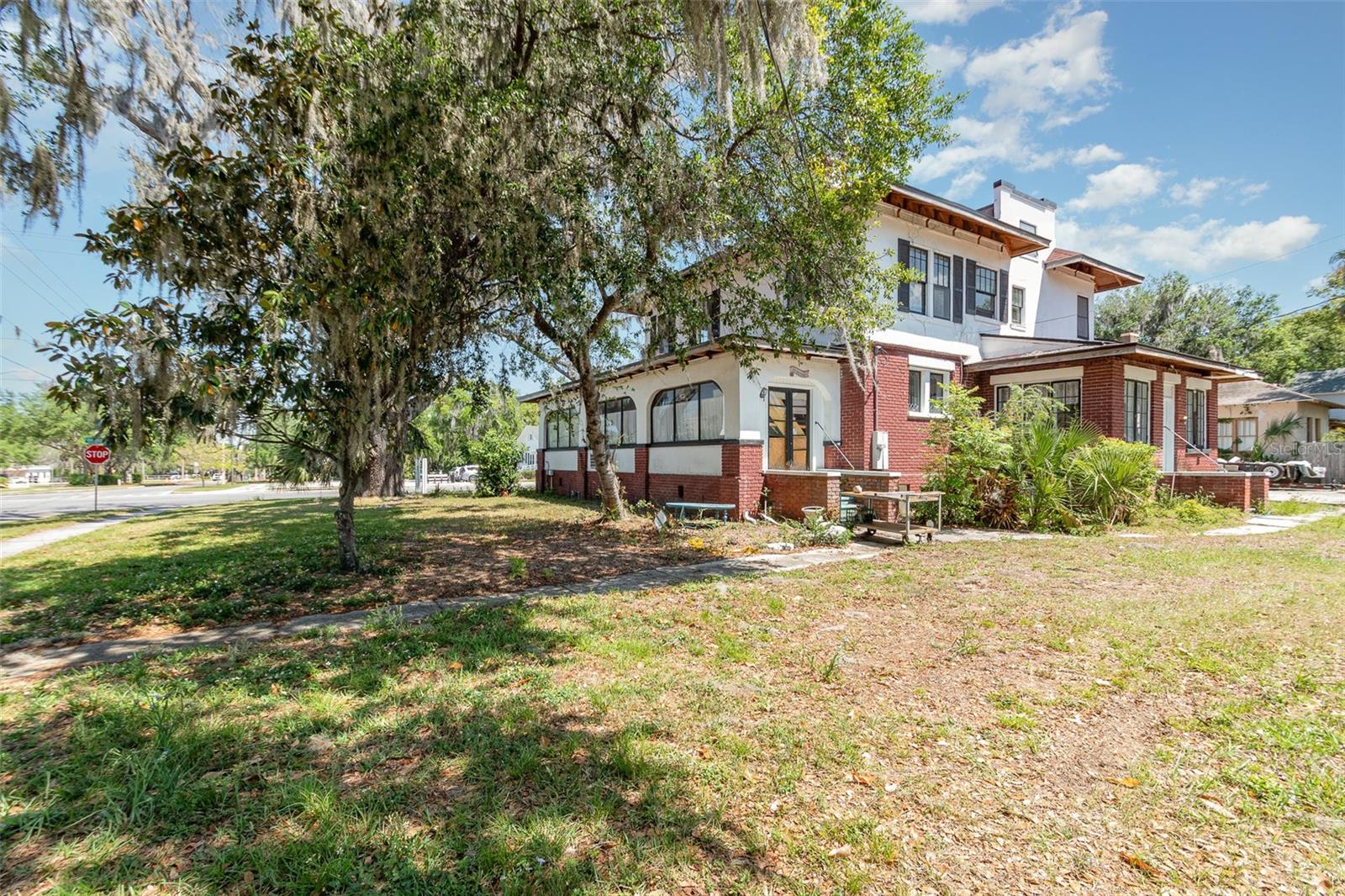 Image 2 of 46 For 406 Orange Avenue