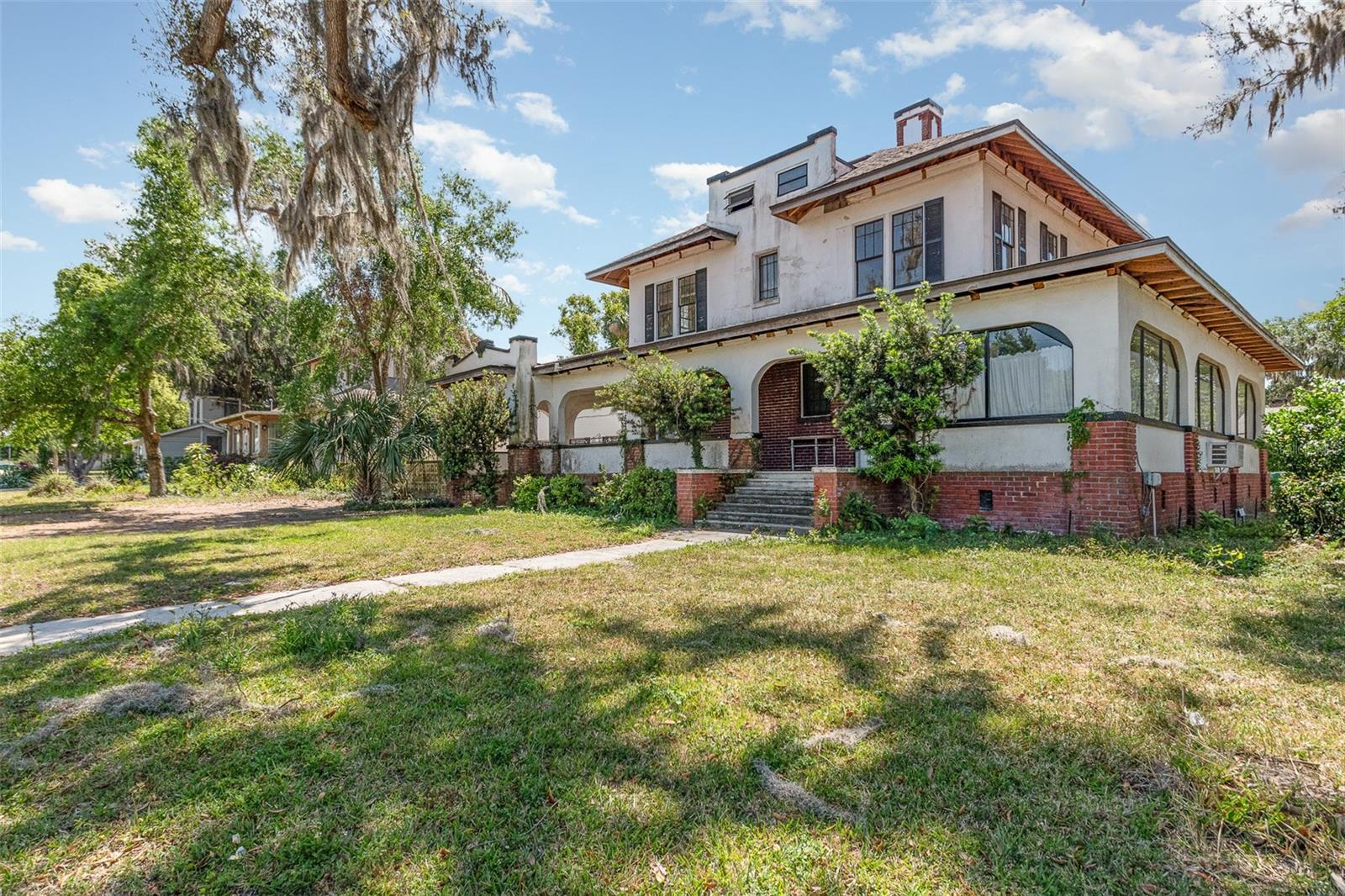 Image 3 of 46 For 406 Orange Avenue