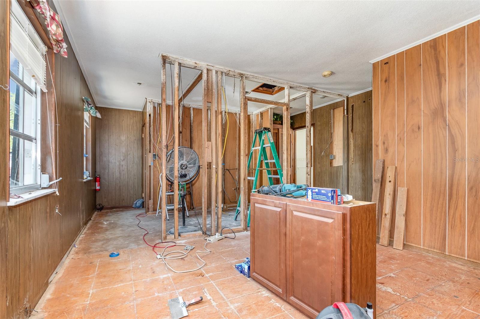 Image 41 of 46 For 406 Orange Avenue