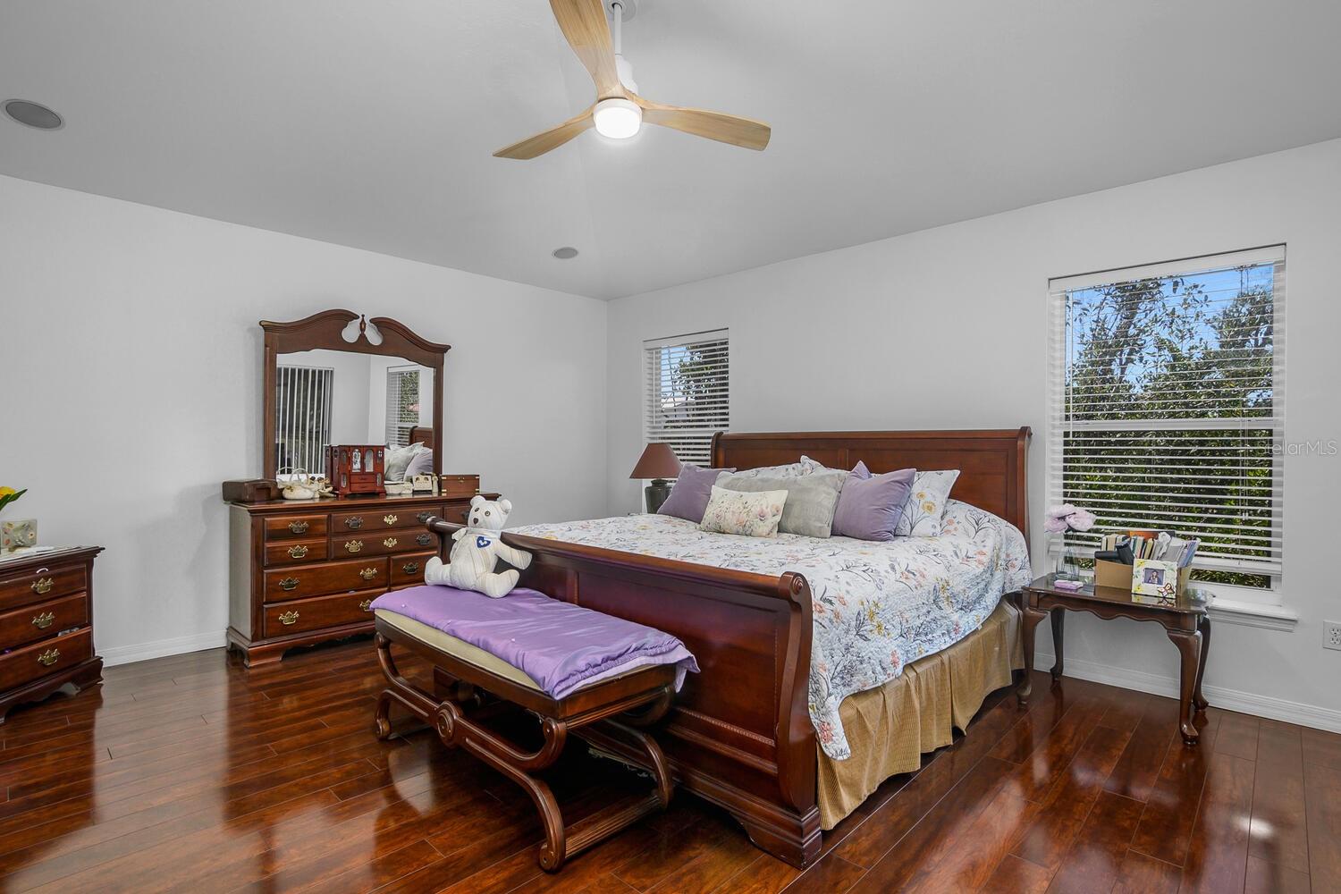 Image 15 of 50 For 7749 Victoria Cove Court
