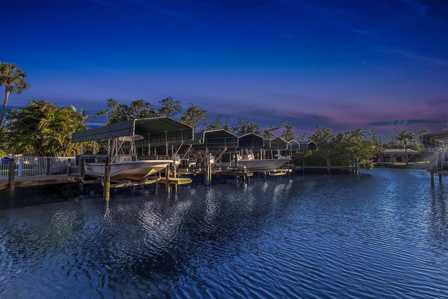 Image 2 of 50 For 7749 Victoria Cove Court