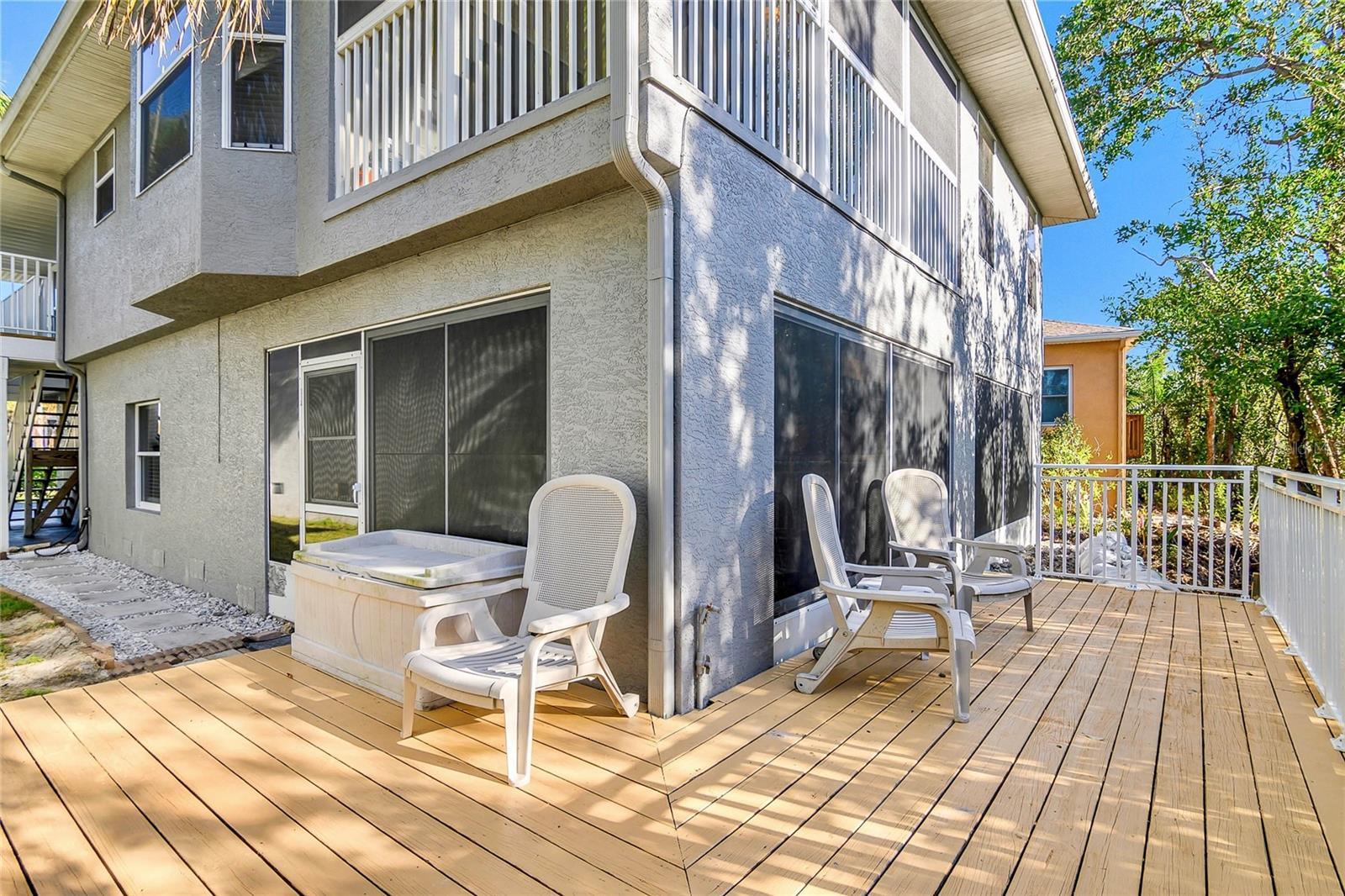 Image 37 of 50 For 7749 Victoria Cove Court