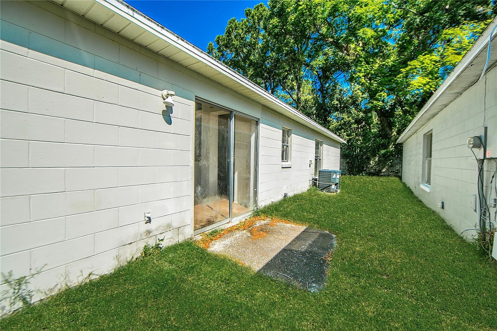 Image 29 of 31 For 1073 Hamlet Drive
