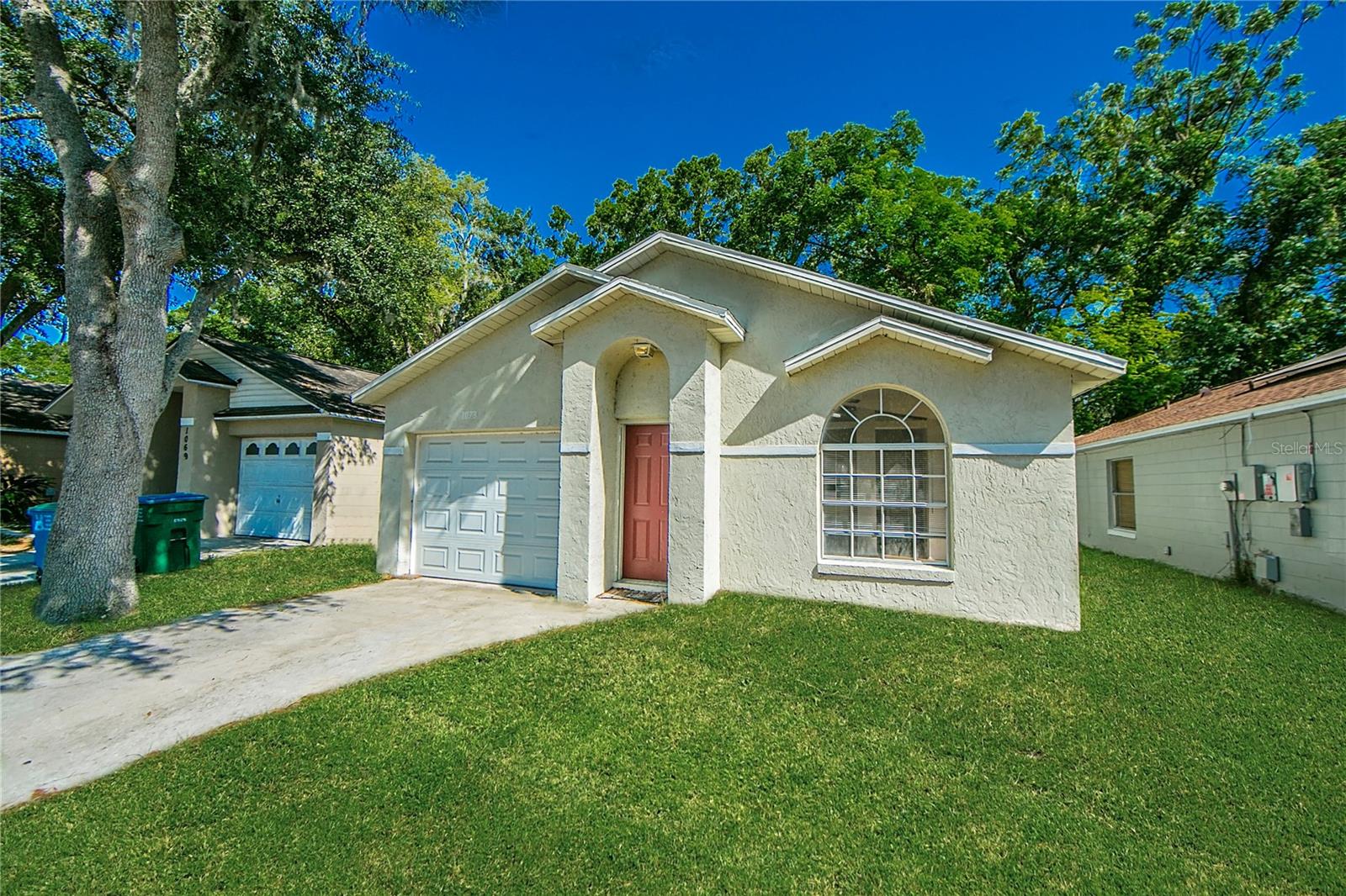 Image 3 of 31 For 1073 Hamlet Drive