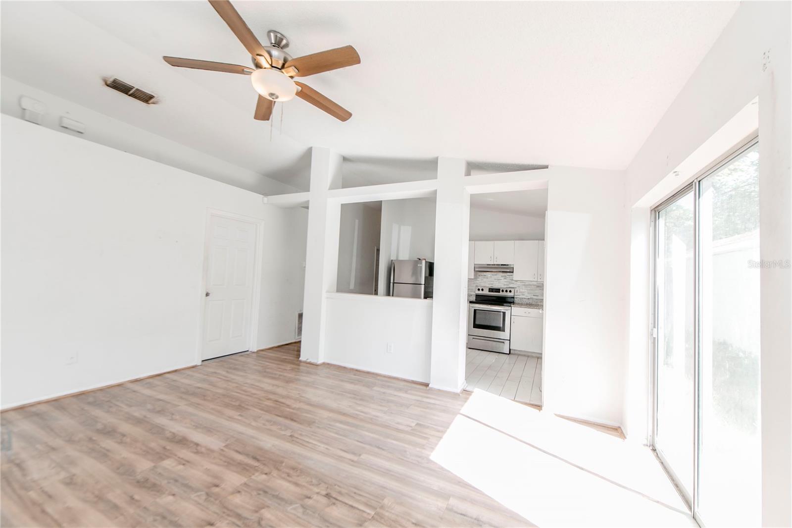 Image 6 of 31 For 1073 Hamlet Drive