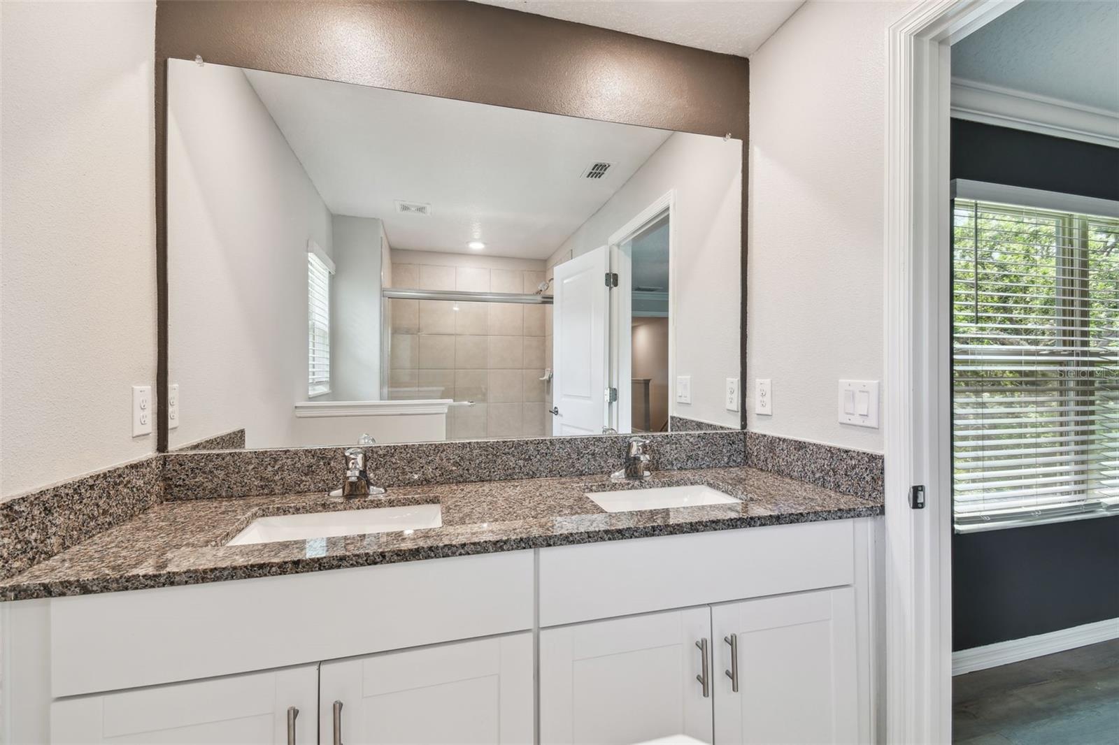 Image 72 of 98 For 30814 Veridian Way