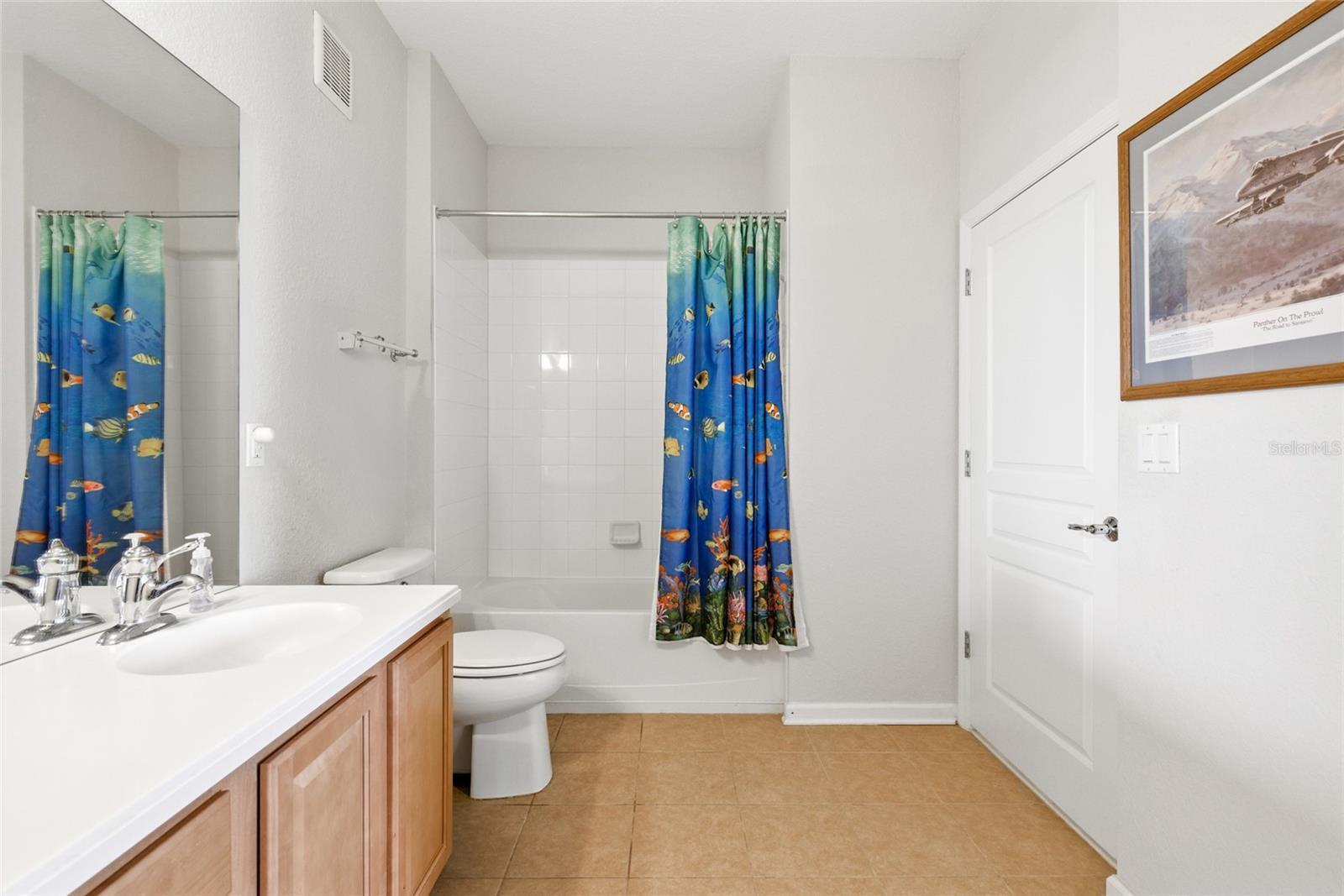 Image 17 of 49 For 8296 Portofino Drive 405