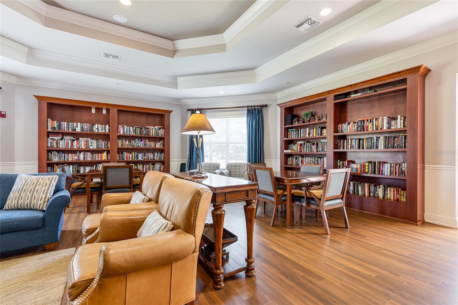 Image 35 of 49 For 8296 Portofino Drive 405