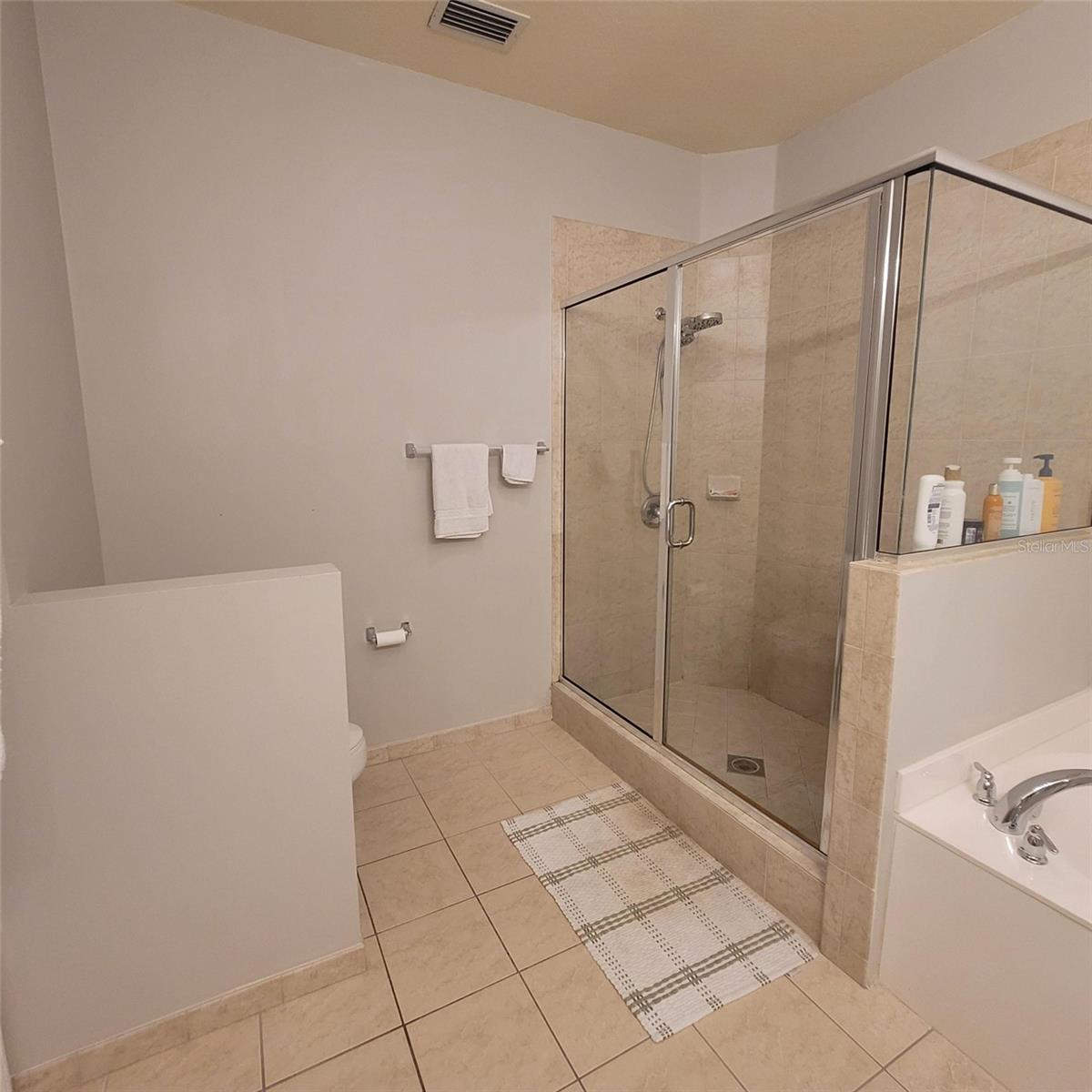 Image 21 of 80 For 294 Las Brisas Circle
