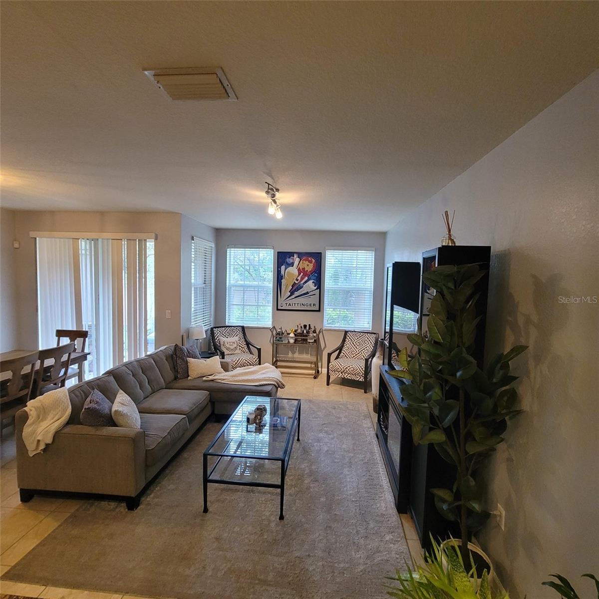 Image 3 of 80 For 294 Las Brisas Circle