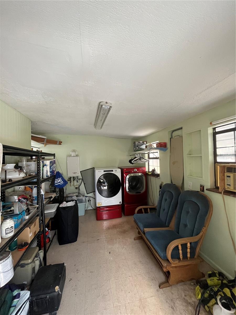 Image 13 of 43 For 2154 Lake Christie Drive