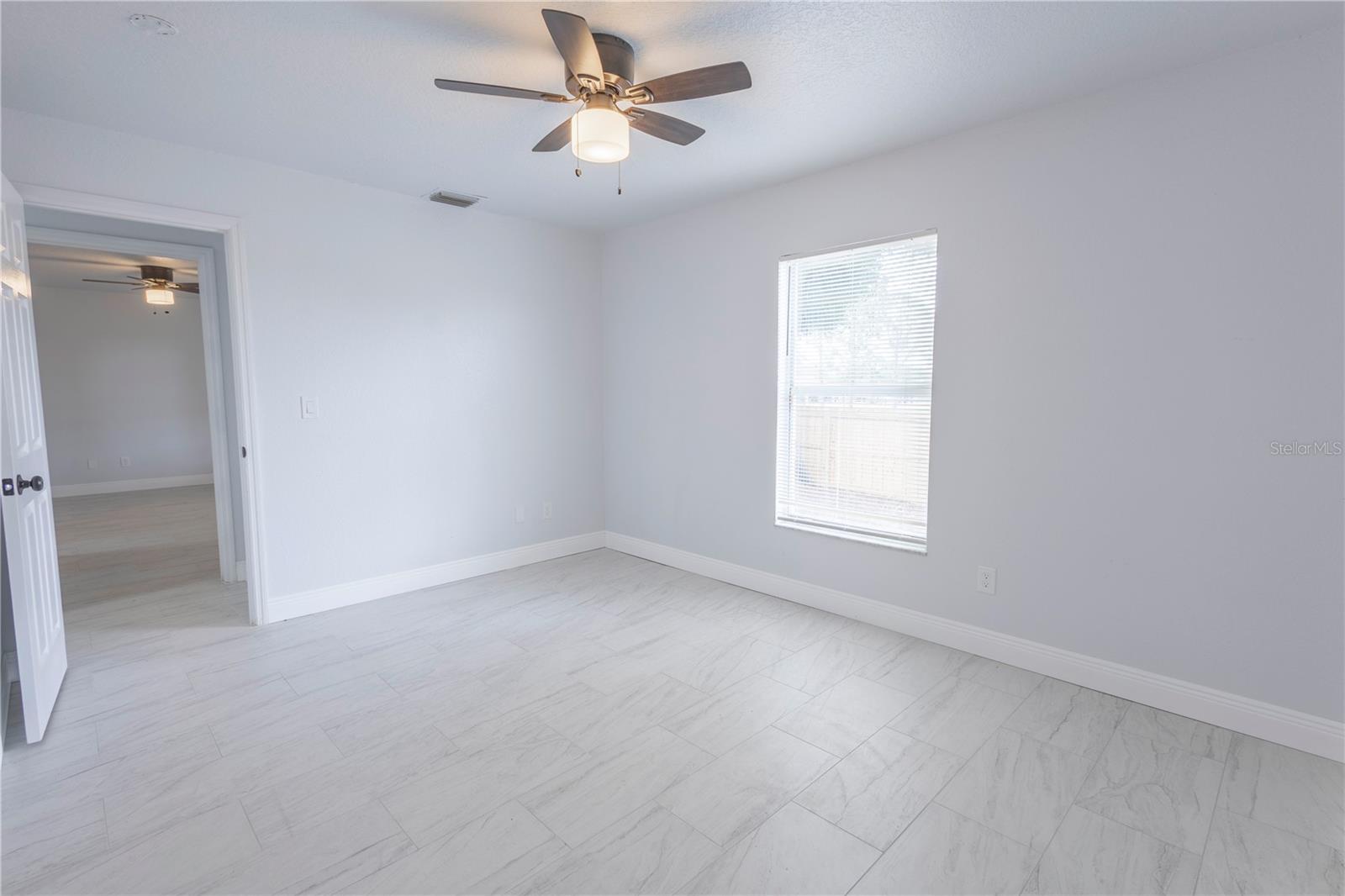 Image 18 of 28 For 13 Observatory Drive