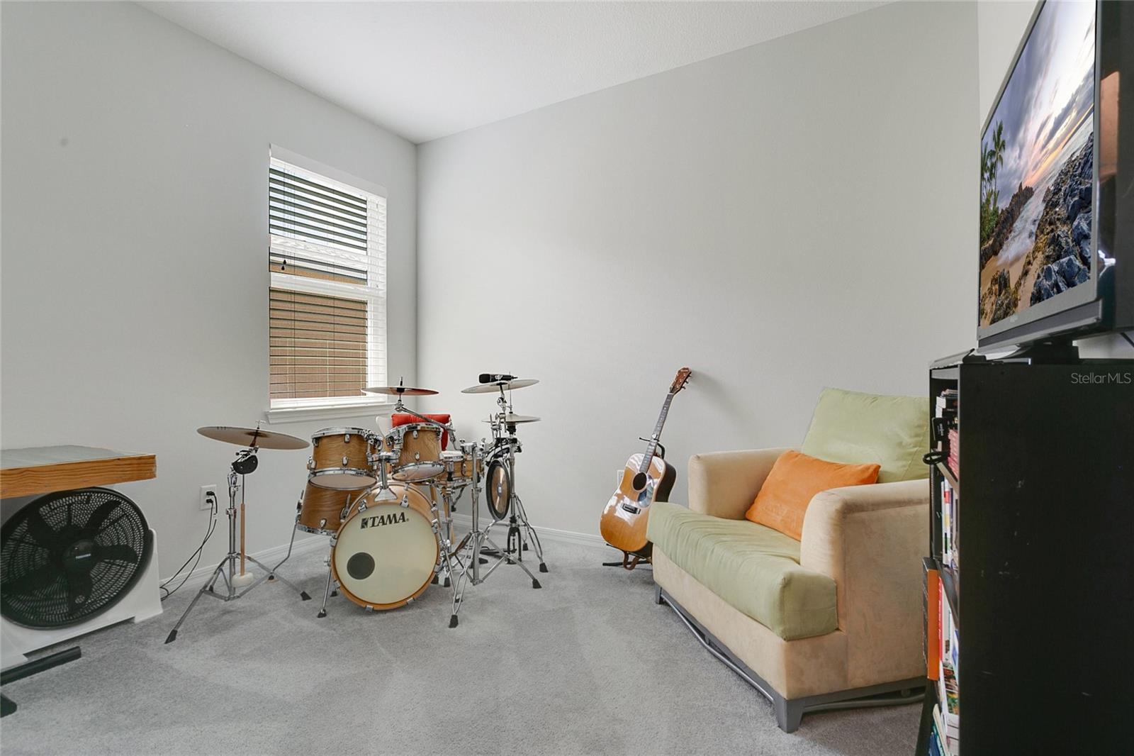 Image 21 of 38 For 2731 Rowan Street