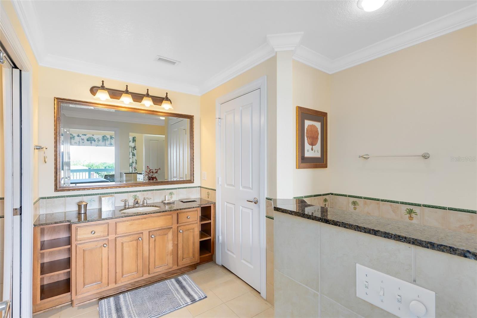 Image 18 of 37 For 7649 Heritage Crossing Way 302