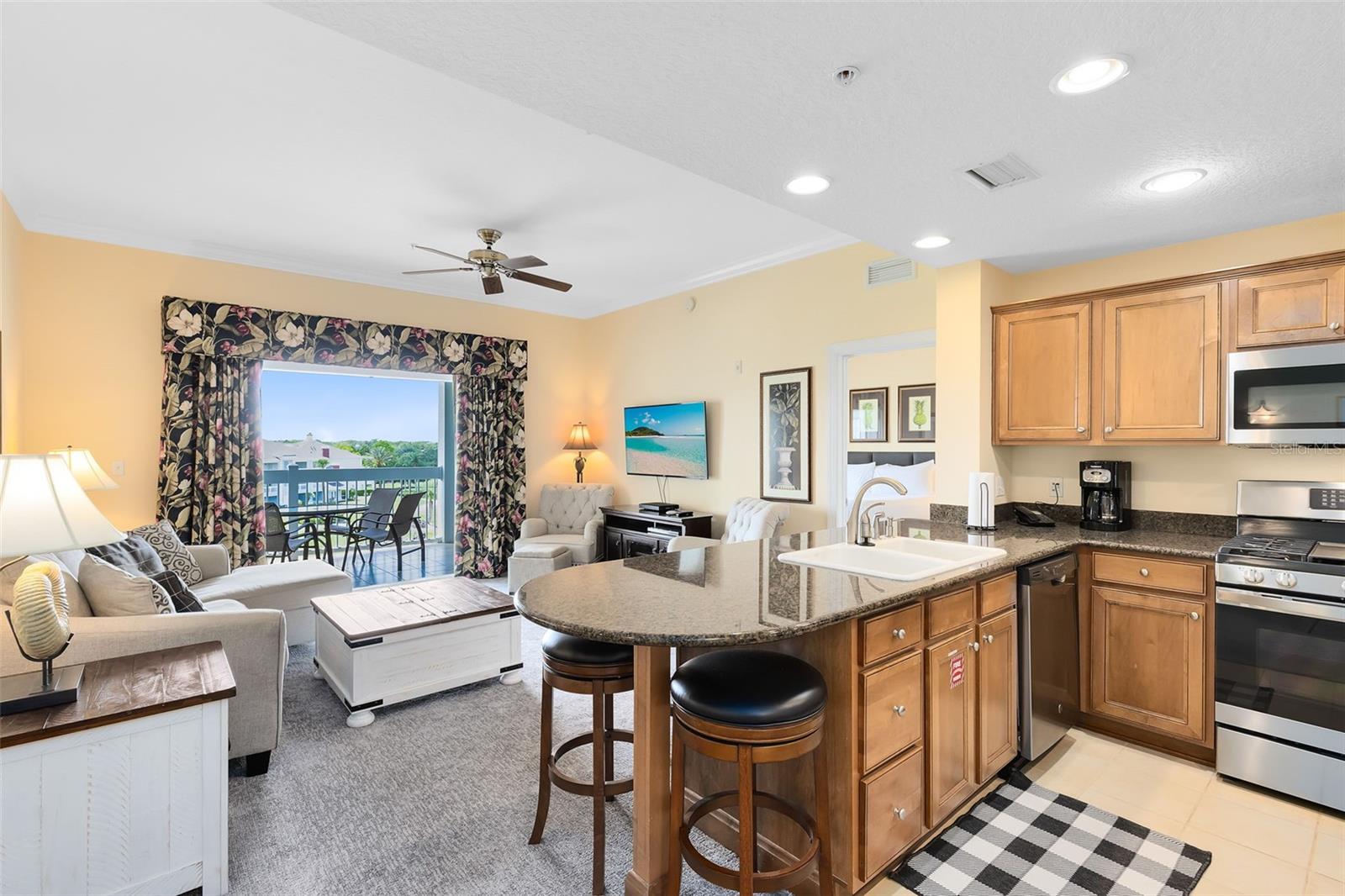 Image 5 of 37 For 7649 Heritage Crossing Way 302