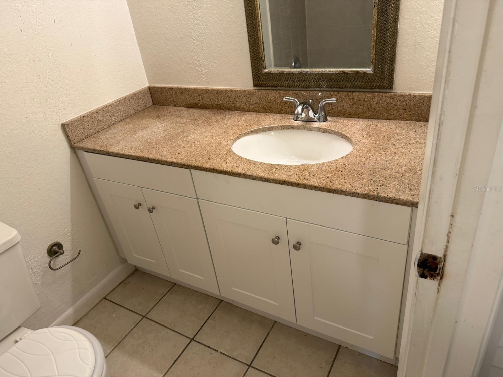 Image 21 of 25 For 11574 Westwood Boulevard 1126