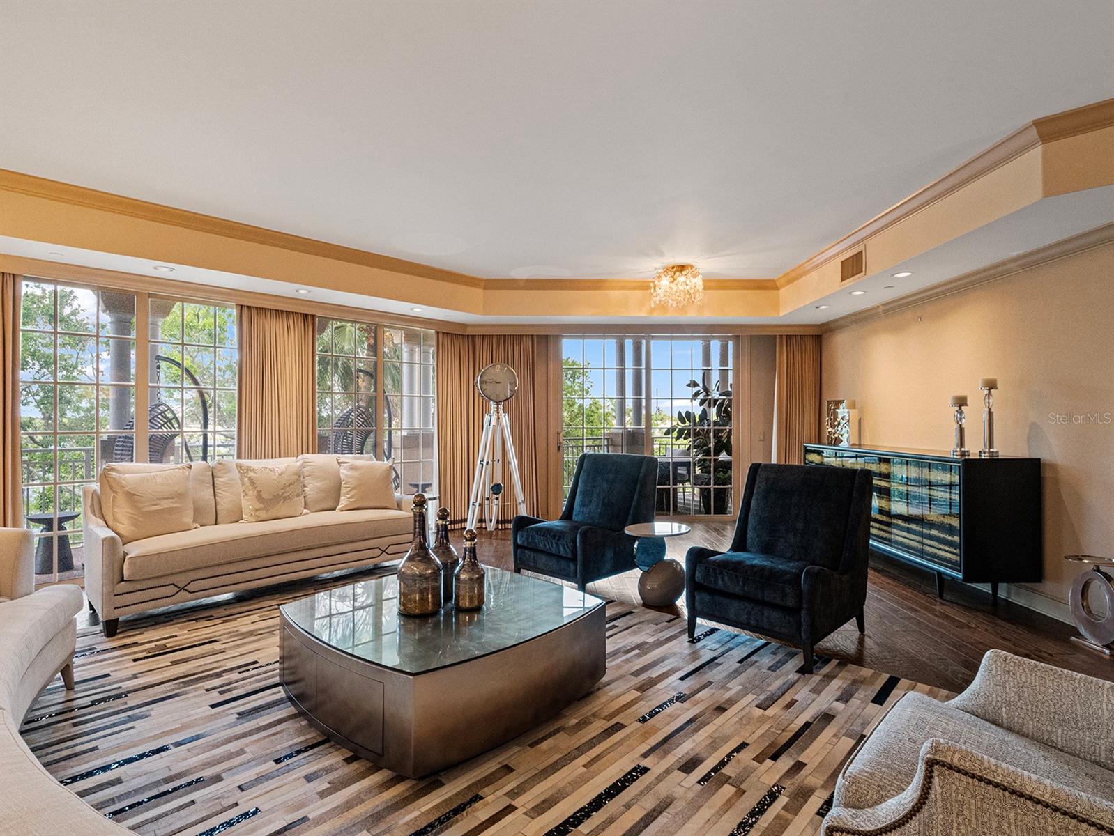 Image 5 of 34 For 1110 Ivanhoe Boulevard 15