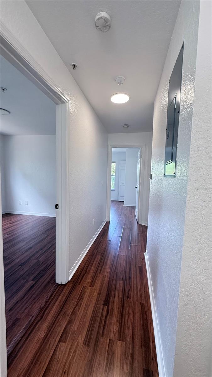 Image 9 of 11 For 4000 Venetian Bay Drive 101