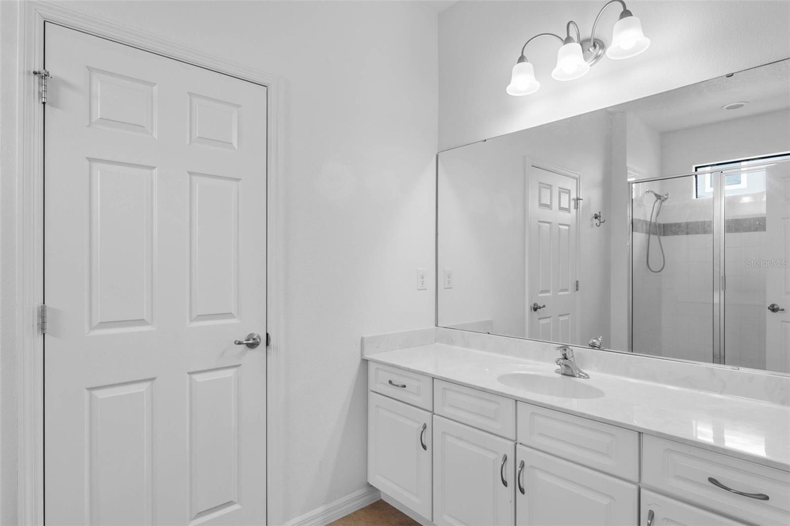 Image 11 of 45 For 2142 Victoria Drive