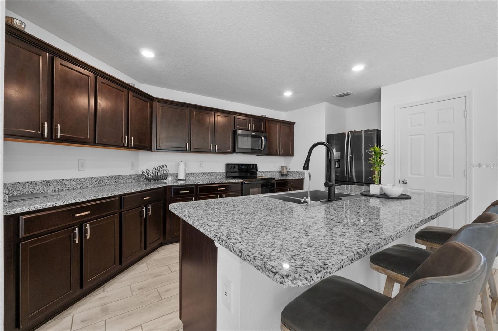 Image 7 of 38 For 1328 Pompay Drive