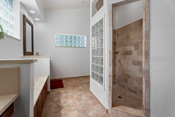 Image 15 of 50 For 7264 Hawksnest Blvd