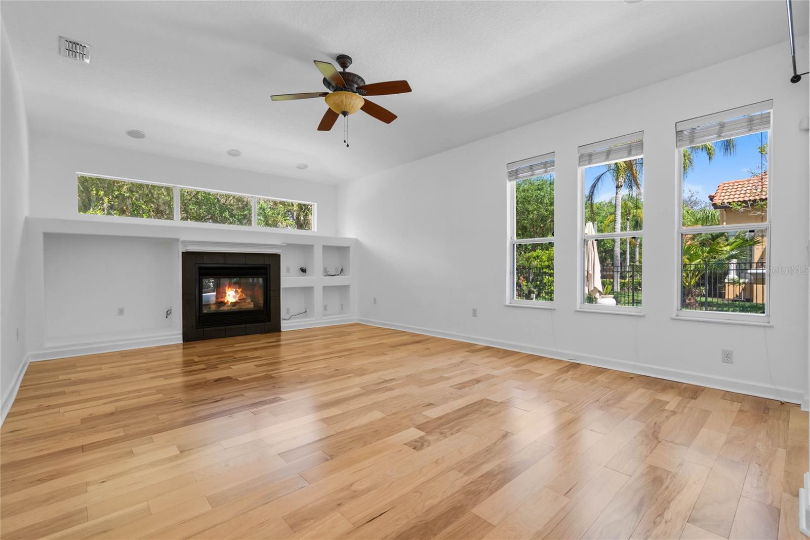 Image 23 of 75 For 1803 Glenbay Court