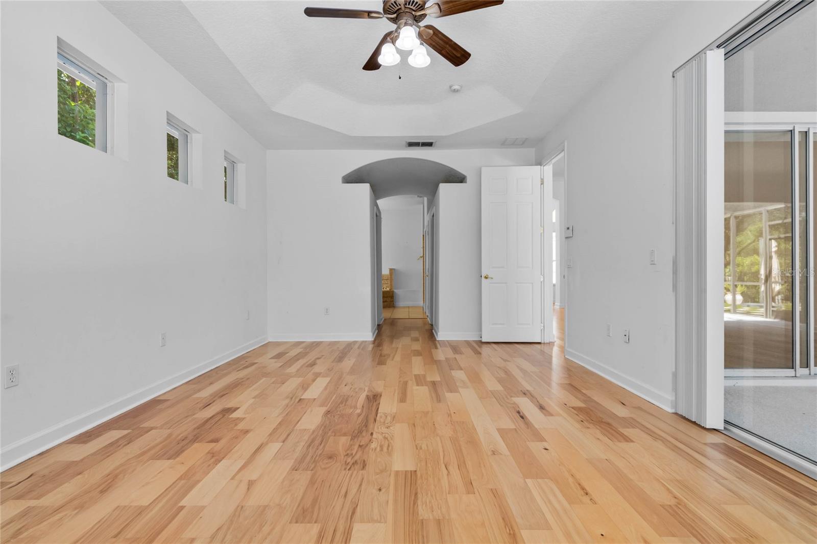 Image 29 of 75 For 1803 Glenbay Court
