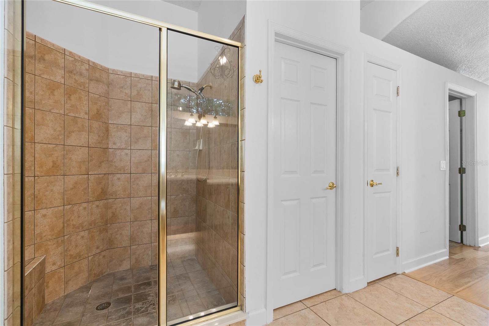 Image 35 of 75 For 1803 Glenbay Court