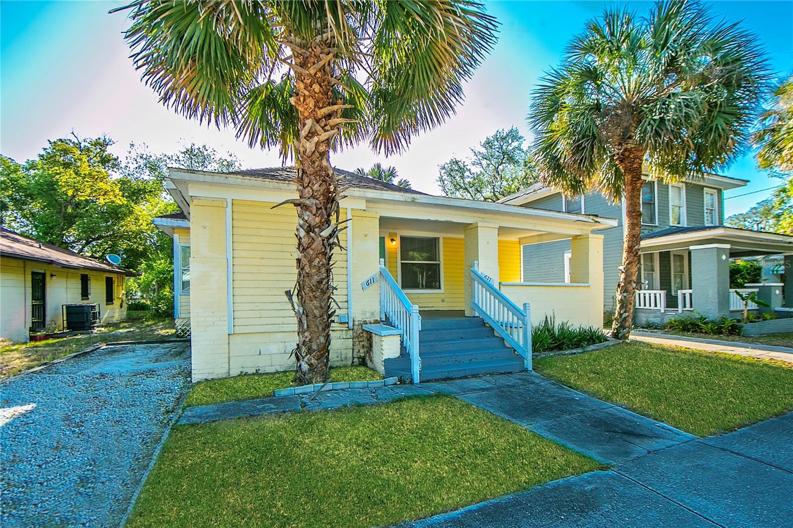 Image 2 of 32 For 611 Sanford Avenue