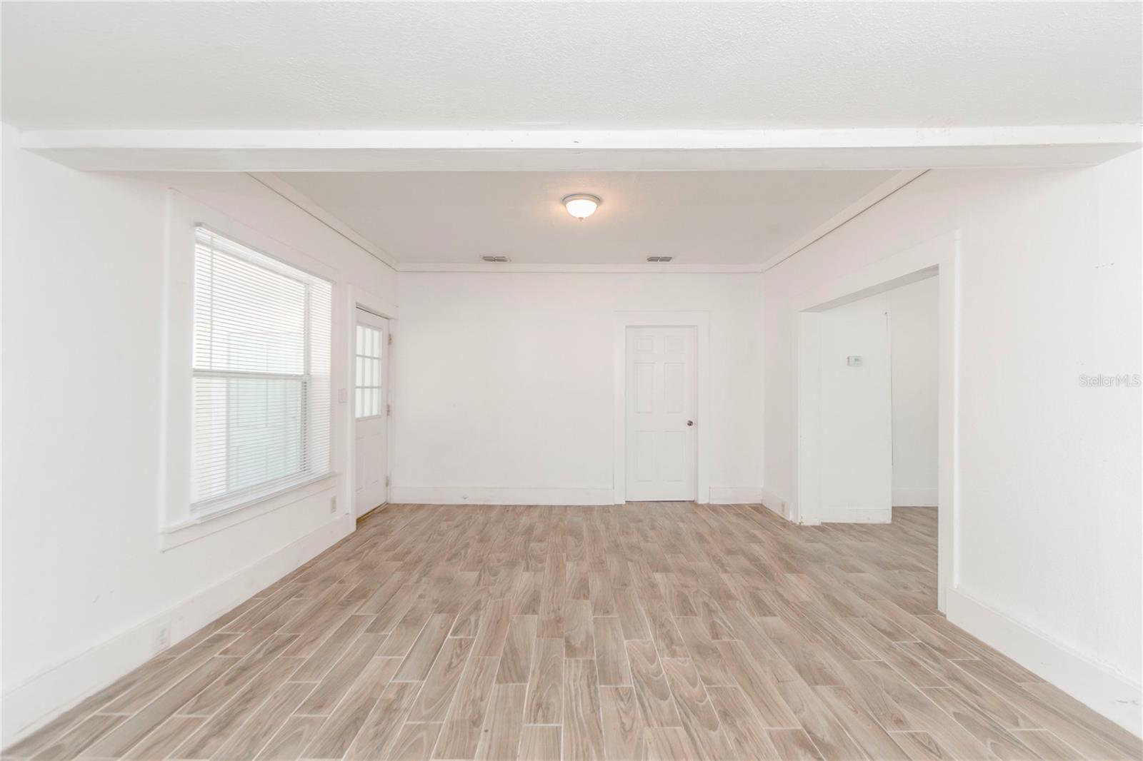 Image 9 of 32 For 611 Sanford Avenue