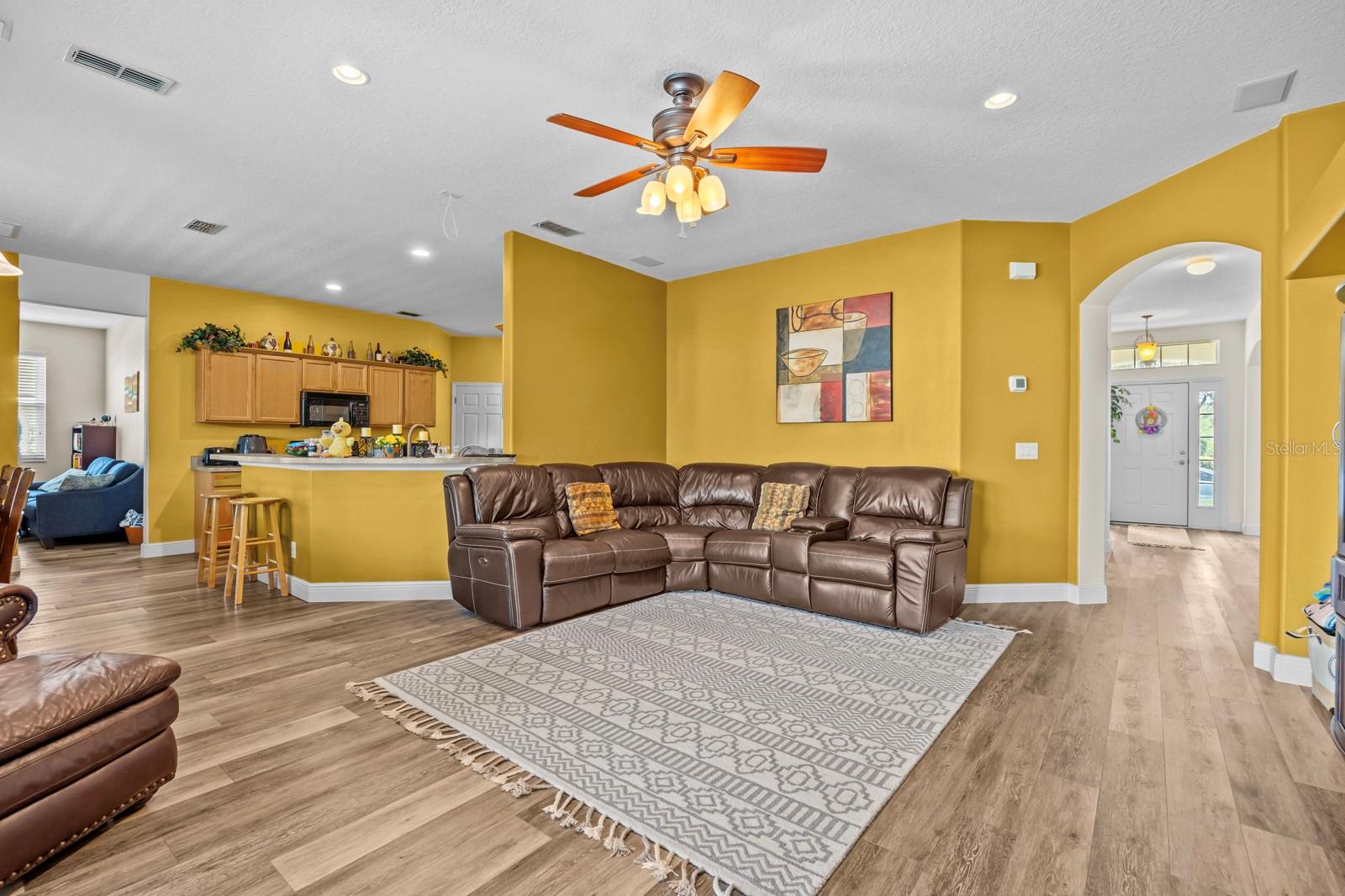 Image 4 of 38 For 235 Largovista Drive