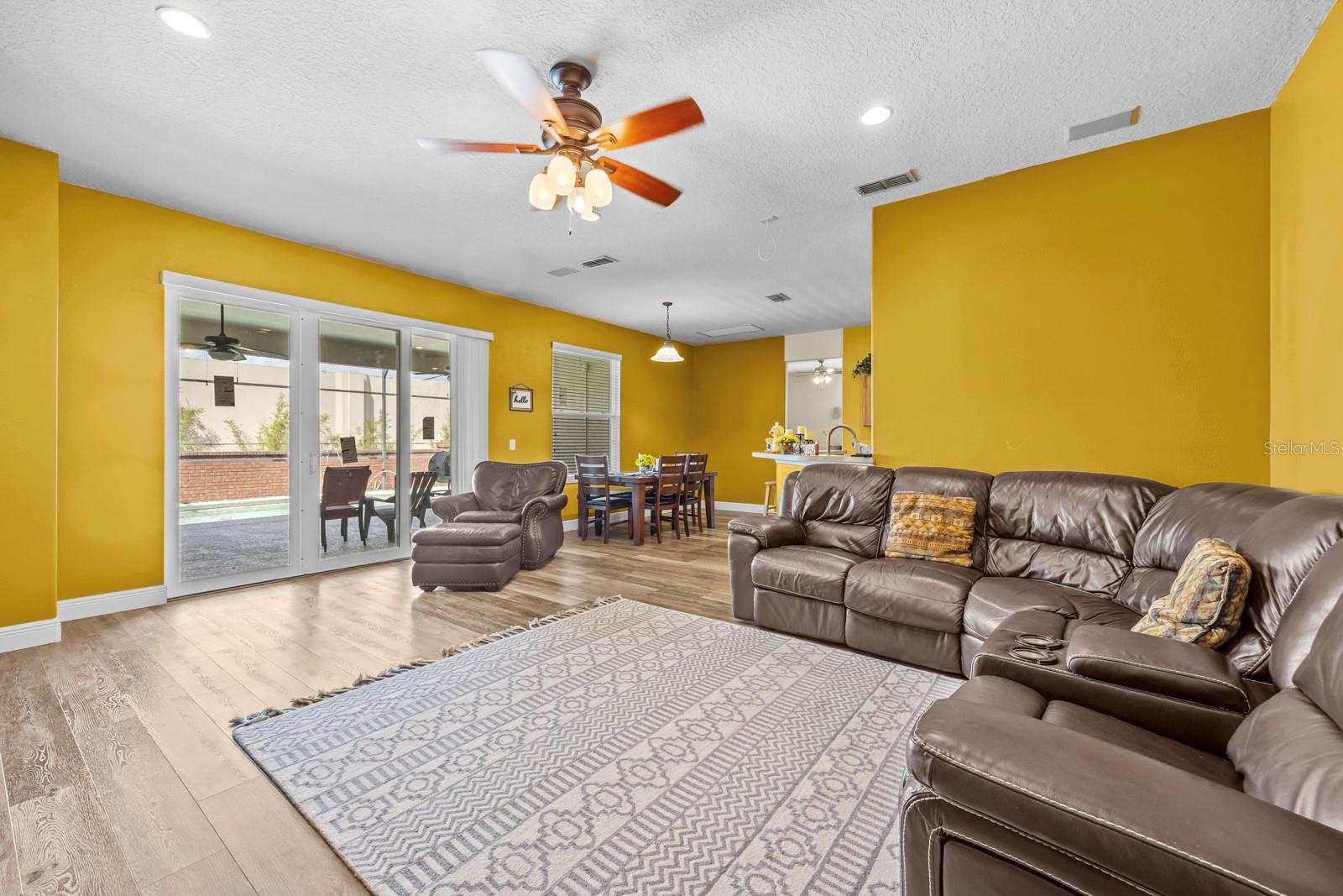 Image 5 of 38 For 235 Largovista Drive