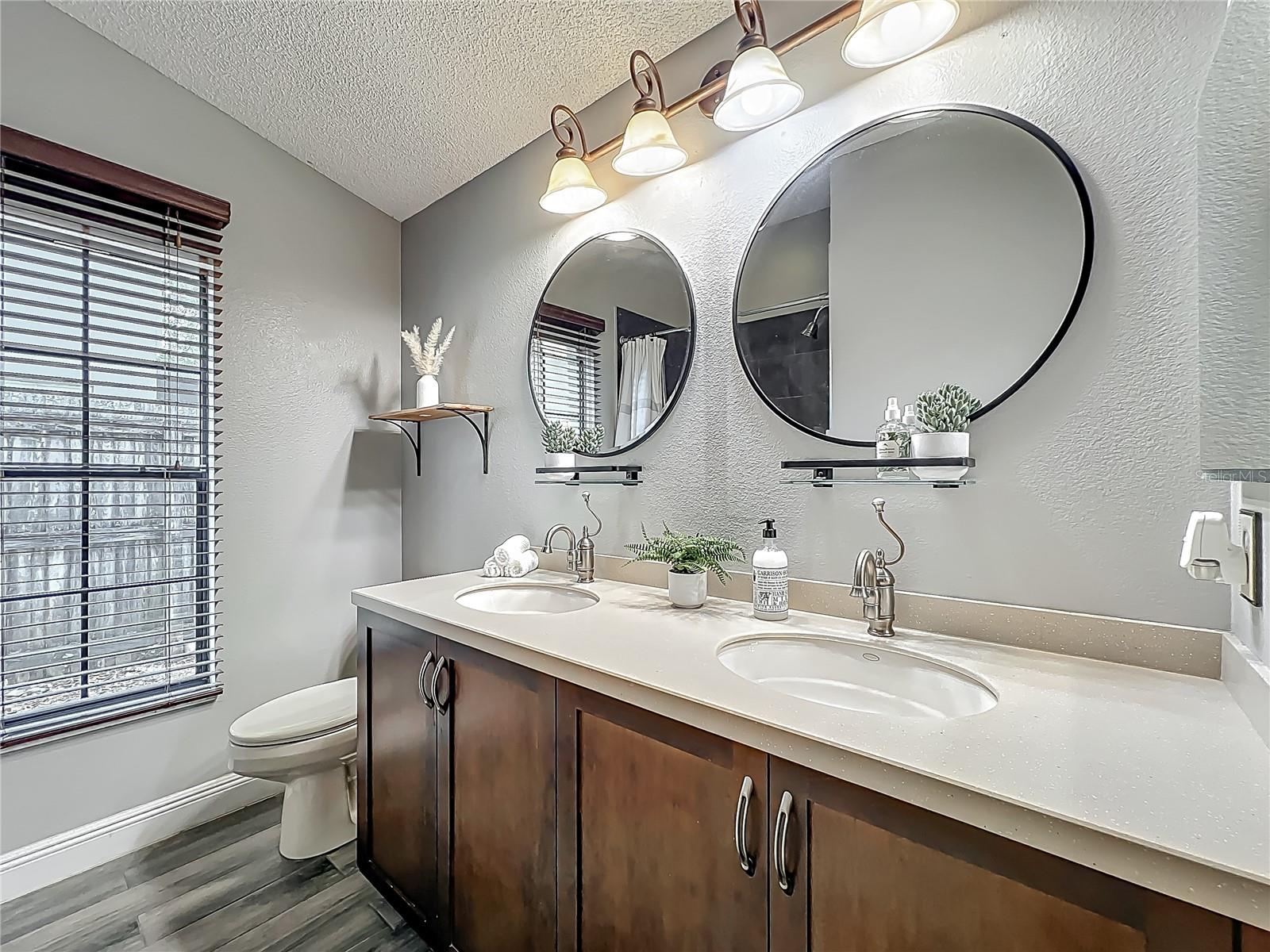 Image 43 of 70 For 998 Piedmont Oaks Drive