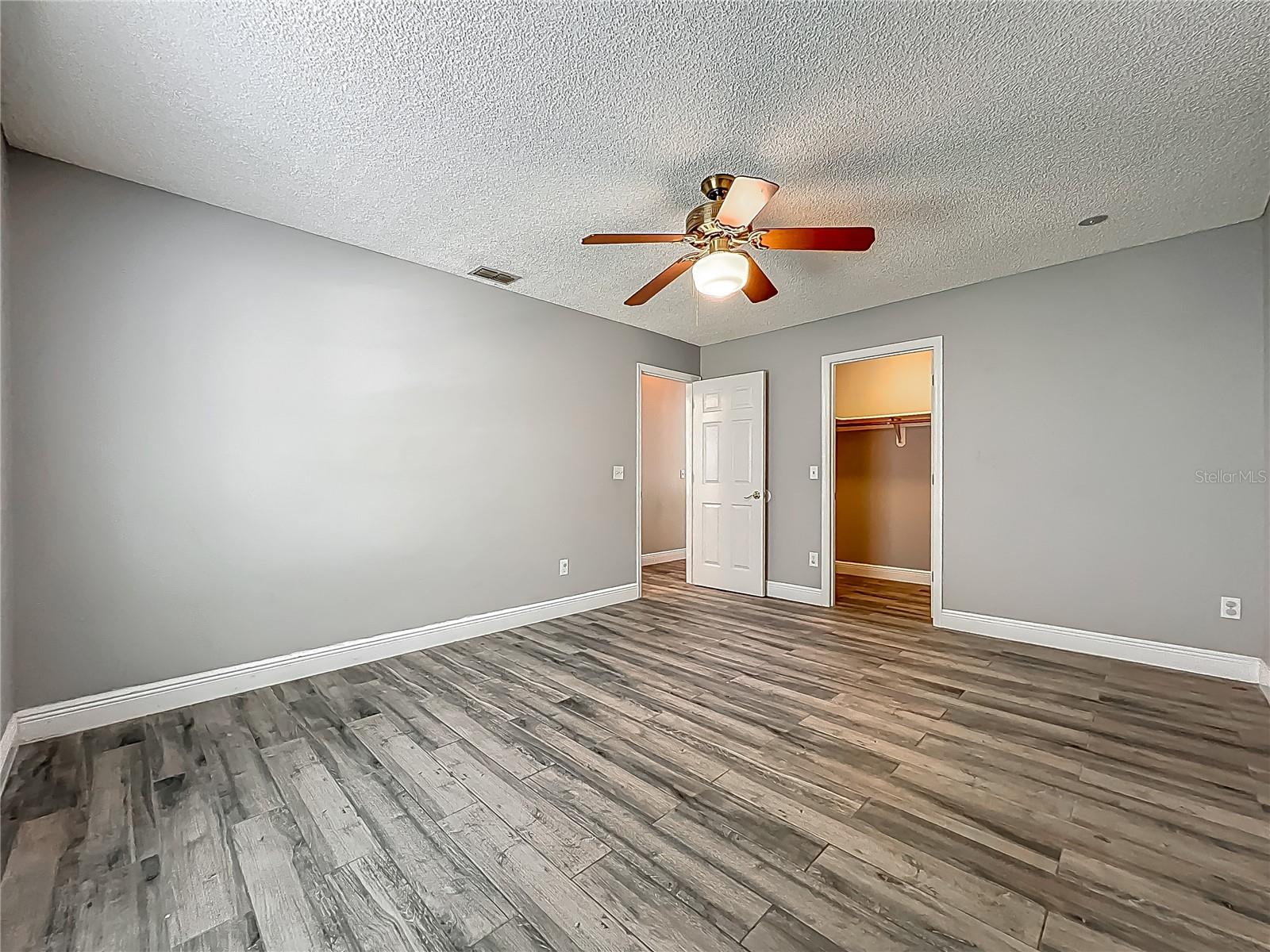 Image 47 of 70 For 998 Piedmont Oaks Drive